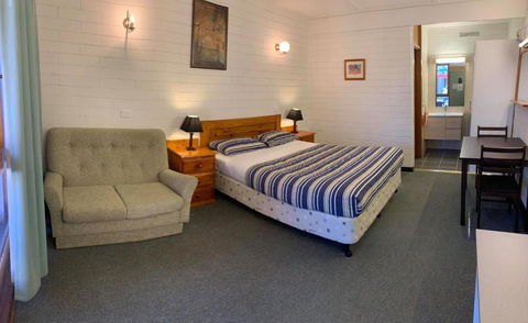 Finley Motel - Darwin Holiday 0