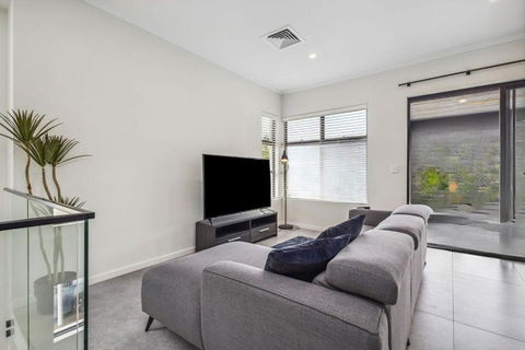 First-Class Townhouse W Free Parking And Wi-Fi - Darwin Holiday 2