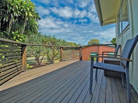 FLINDERS BEACHHOUSE - Darwin Holiday 1