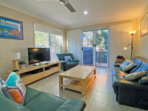 FLIP FLOP INN - Darwin Holiday 2