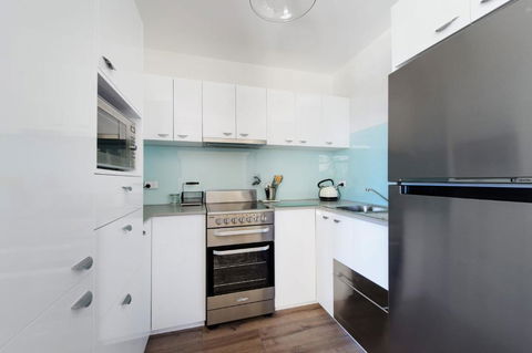 Flynns Beach Apartments 4 41 Pacific Drive - Darwin Holiday 2