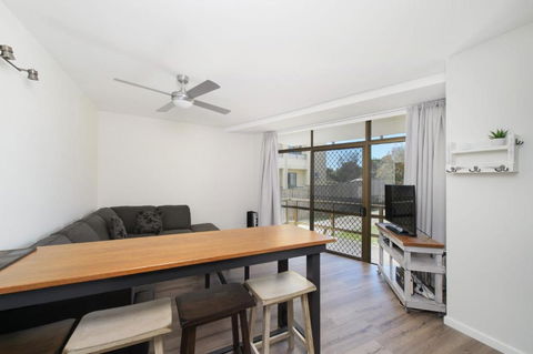Flynns Beach Apartments 4 41 Pacific Drive - Darwin Holiday 3