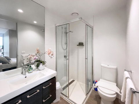 Footscray Luxe Free Parking - Darwin Holiday 4