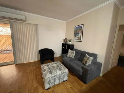 Four Bedroom House On Masters South Hedland - Darwin Holiday 1