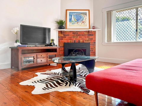 Family Retreat House 3 Bdrm With Parking Netflix Close To Train - Darwin Holiday 3