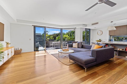 Fuller Holidays - Drift Penthouse - Luxury Apartment With Pool Byron Town - Darwin Holiday 3