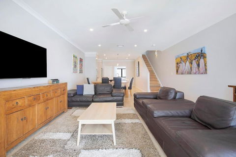 Fulcher Lane - A Zen Retreat In Modern Comfort - Darwin Holiday 0