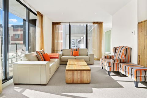 Fulton Lane - Executive Luxury CBD 3 Bdrm Apt - Darwin Holiday 1