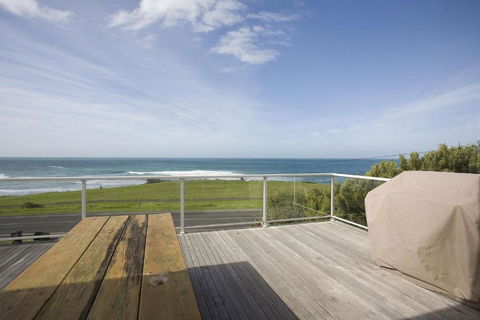 Gannon - Darwin Holiday 0
