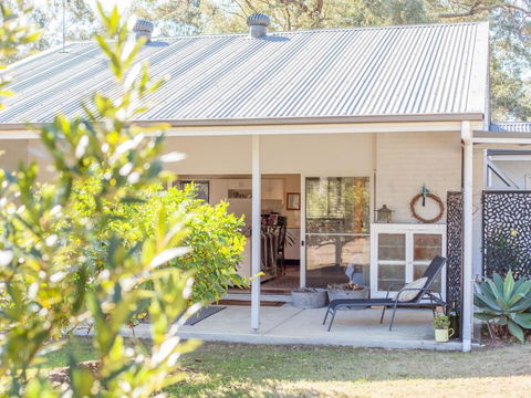 Gartelmann Studio At Gartelmanns Wines - Darwin Holiday 4