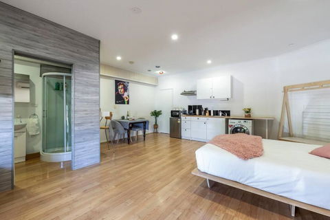 Gawler Townhouses 1b - Darwin Holiday 1