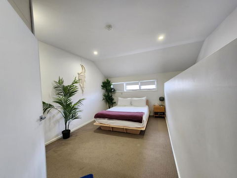 Gawler Townhouses 1a - Darwin Holiday 1