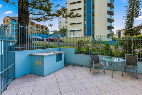 Gena Apartments Unit 10 Kings Beach QLD - Darwin Holiday 3