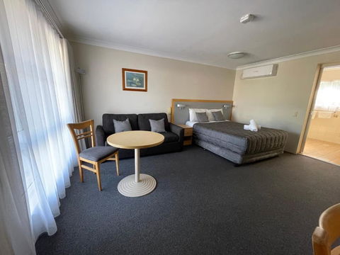 George Bass Motor Inn - Darwin Holiday 4