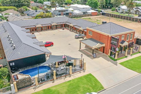 Georgian Motor Lodge - Darwin Holiday 2