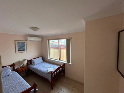Geraldton Luxury Vacation Home With Free Streaming - Darwin Holiday 4