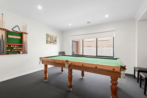 Getaway On The Rise - Darwin Holiday 1