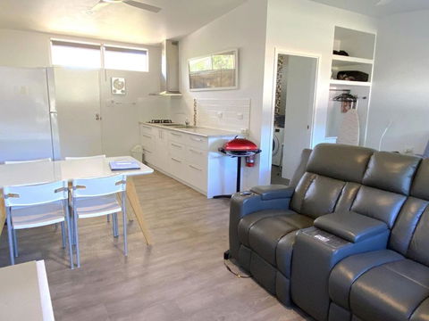 Getaway Villas Unit 387 - Darwin Holiday 2