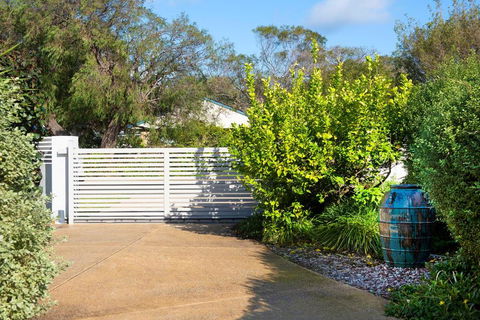 Gifford Getaway - Darwin Holiday 3
