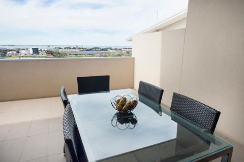 Gladstone City Central Apartment Hotel Official - Darwin Holiday 1