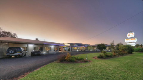 Glen Innes Motel - Darwin Holiday 2