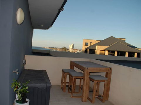Glenelg BEACH & Park Views -wifi Parking - Darwin Holiday 2
