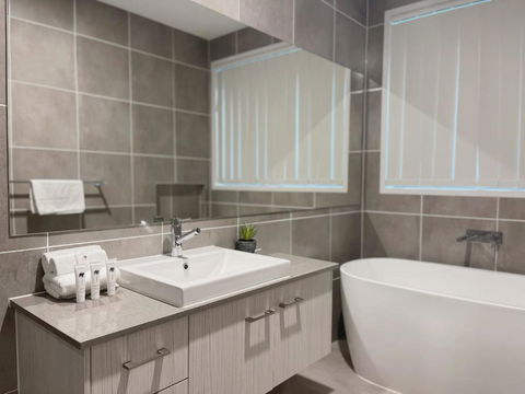 Gold Coast Oasis Villa At Coomera - Darwin Holiday 4