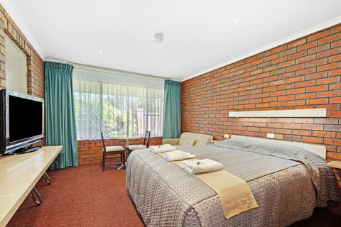Golden Country Motel And Caravan Park - Darwin Holiday 4