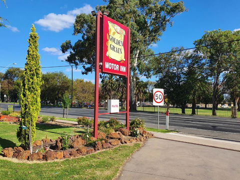 Golden Grain Motor Inn - Darwin Holiday 1