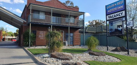 Golden Reef Motor Inn - Darwin Holiday 2