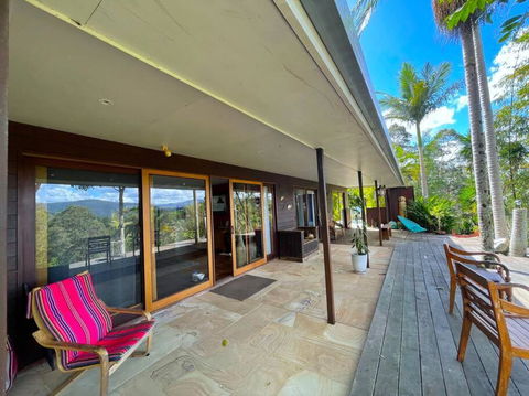 Golden Retreat Ultimate 5 Bed - Villa & Guesthouse - Darwin Holiday 3