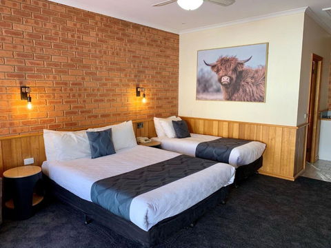 Golden River Motor Inn - Darwin Holiday 3