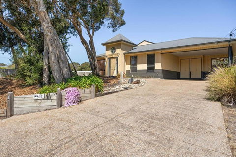 Golden Sands Rye - 1 Bedroom Retreat For 2 Guests - Darwin Holiday 1