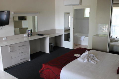 Golden West Motor Inn - Darwin Holiday 4