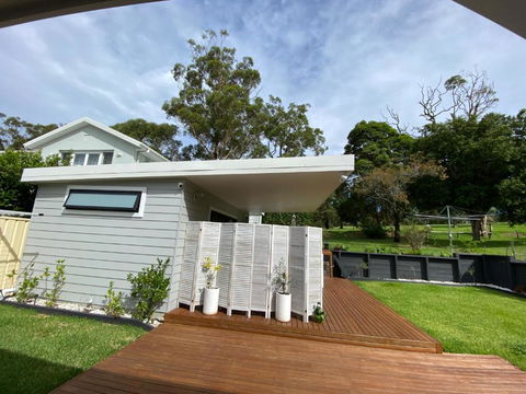 Golf Course & Beach Stay Self-Contained Guest House - Darwin Holiday 1