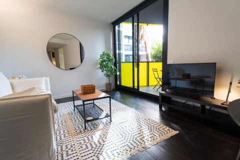 Gorgeous 1-Bed Apartment With A Rooftop Pool - Darwin Holiday 0