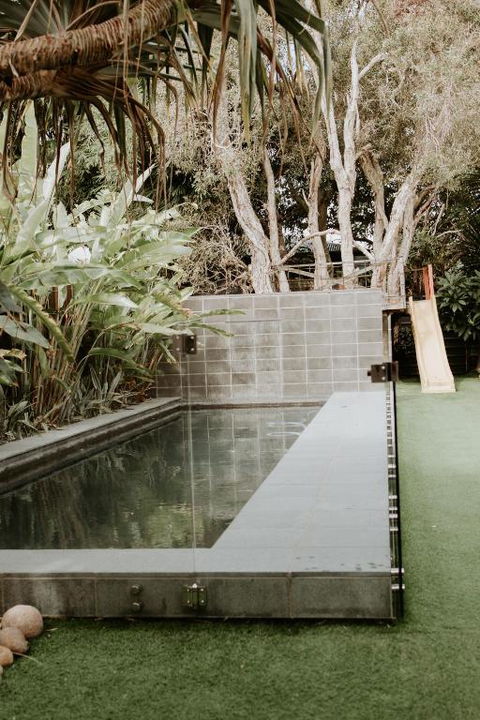 Gorgeous 5 Bedroom Beach House. Dog/Kid Friendly. - Darwin Holiday 0