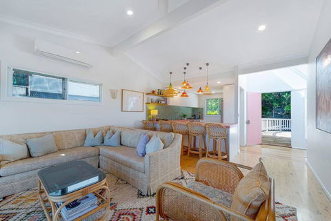 Fuller Holidays - Lee Lane Beach House - Lighthouse Rd Byron - Darwin Holiday 2