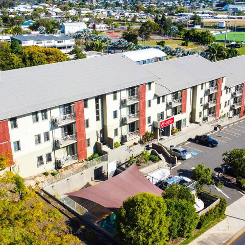 Gladstone Downtown Central Apartment Hotel Official - Darwin Holiday 1