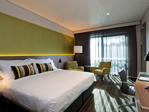 Glen Hotel And Suites - Darwin Holiday 1