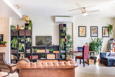 Funky Surry Hills Warehouse By Sydney Dreams - Darwin Holiday 1