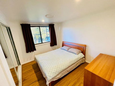Gorkha Village Goulburn - Darwin Holiday 4