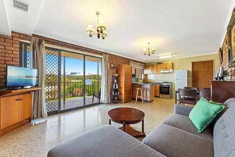 Grandview Apartment Ocean Views - Darwin Holiday 1
