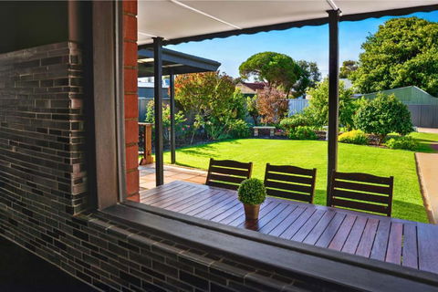 Grantley Haven 8 Grantley Ave Victor Harbor - Linen Included - Darwin Holiday 2