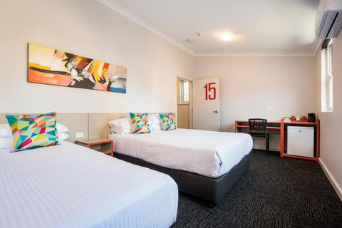 Granville Hotel - Darwin Holiday 2