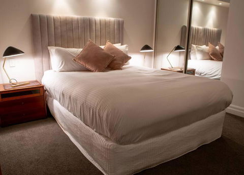 Great Studio Apartment With Balcony Bond1009 Self- Catering - Darwin Holiday 2