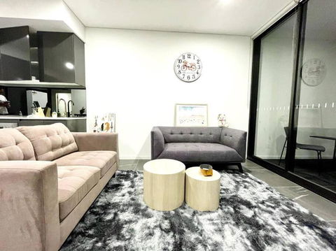 GREEN Skyline View2BR Close To Easter Show - Darwin Holiday 0