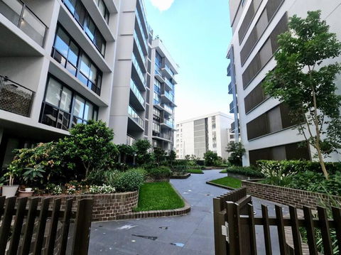 GREEN Skyline View2BR Close To Easter Show - Darwin Holiday 3