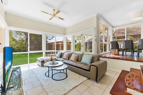 Greenwich Luxury Near WharfTrainCBD Steps To Sea - Darwin Holiday 0