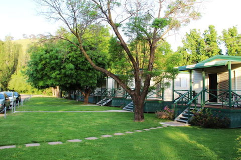 Gundagai Cabins & Tourist Park - Darwin Holiday 1